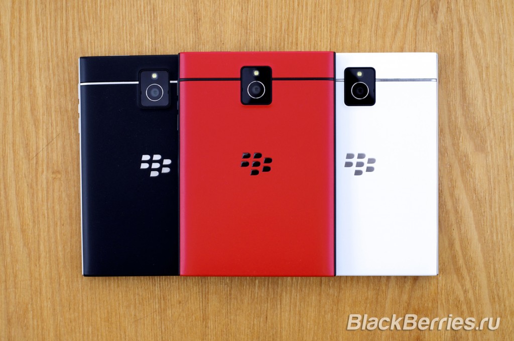 BlackBerry-Passport-Red-18
