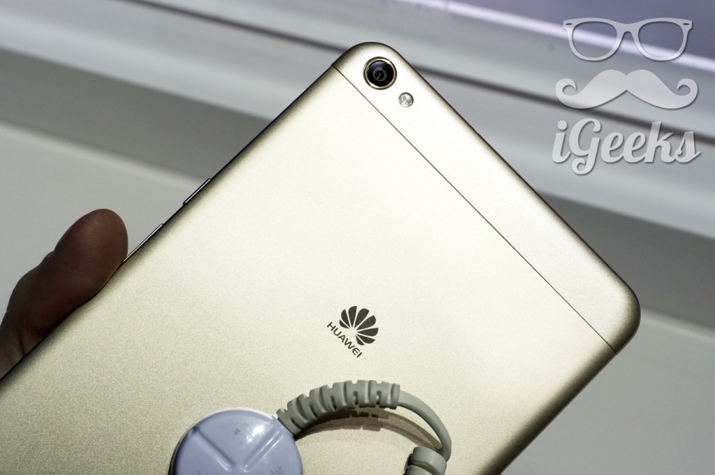 Huawei-MediaPad-X2-02